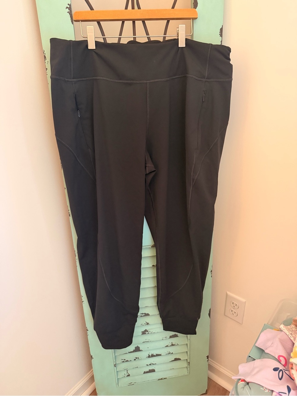 Athleta Black Track Jogger Pants with Zip Pockets
